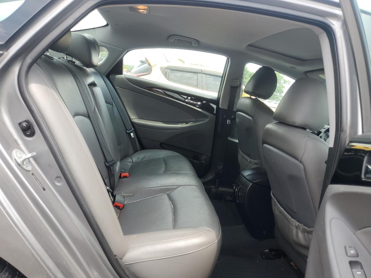 2013 Hyundai Sonata Se VIN: 5NPEC4AC8DH600111 Lot: 65645715