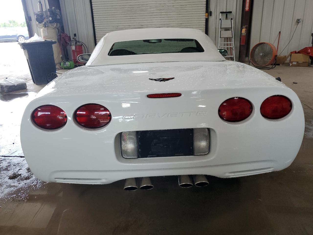 1998 Chevrolet Corvette VIN: 1G1YY32G4W5112988 Lot: 63388845