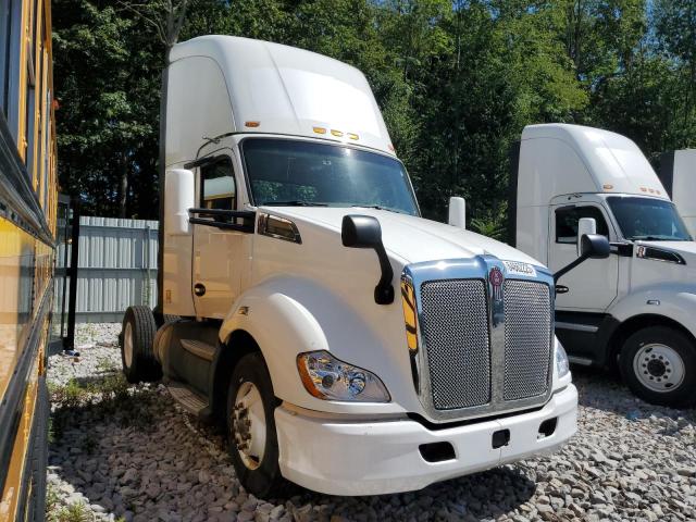 2016 Kenworth Construction T680