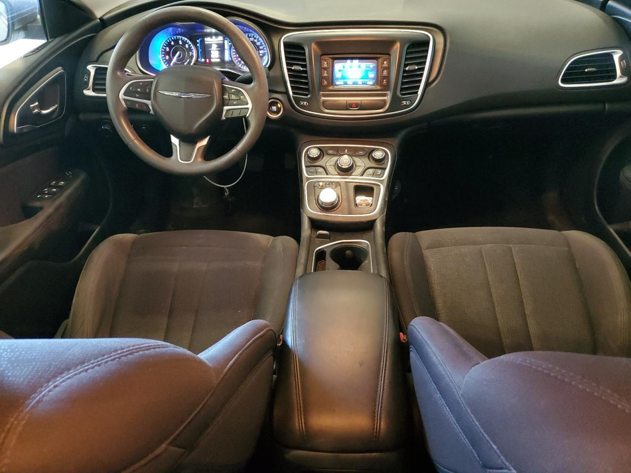 2015 Chrysler 200 Limited VIN: 1C3CCCABXFN657491 Lot: 63128575