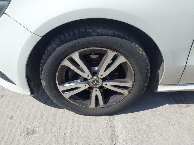 2013 MERCEDES BENZ A180 BLUEE