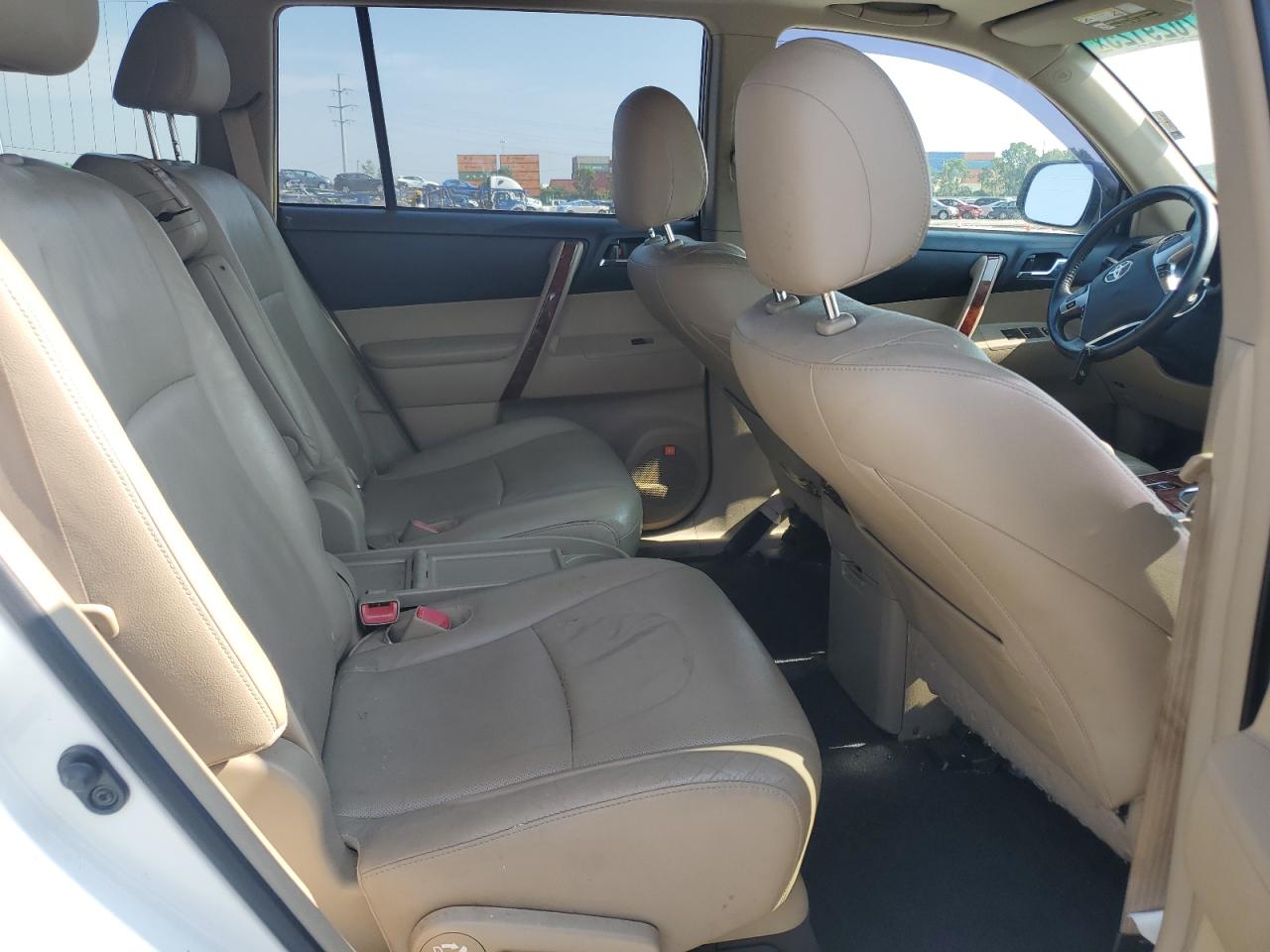 2011 Toyota Highlander Hybrid Limited VIN: JTEDC3EH5B2001222 Lot: 67029125