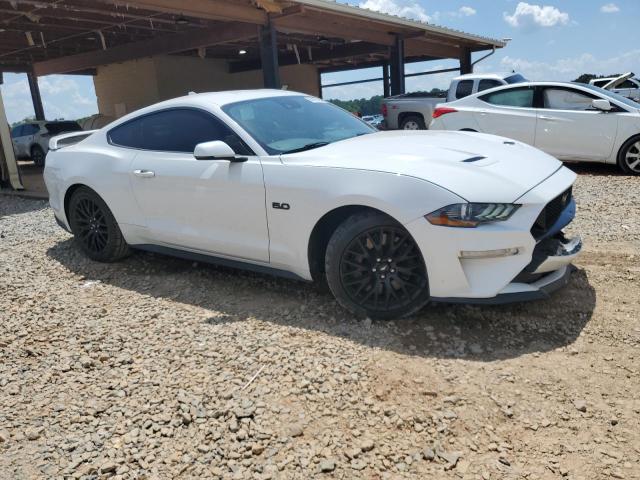  FORD MUSTANG 2020 Белы