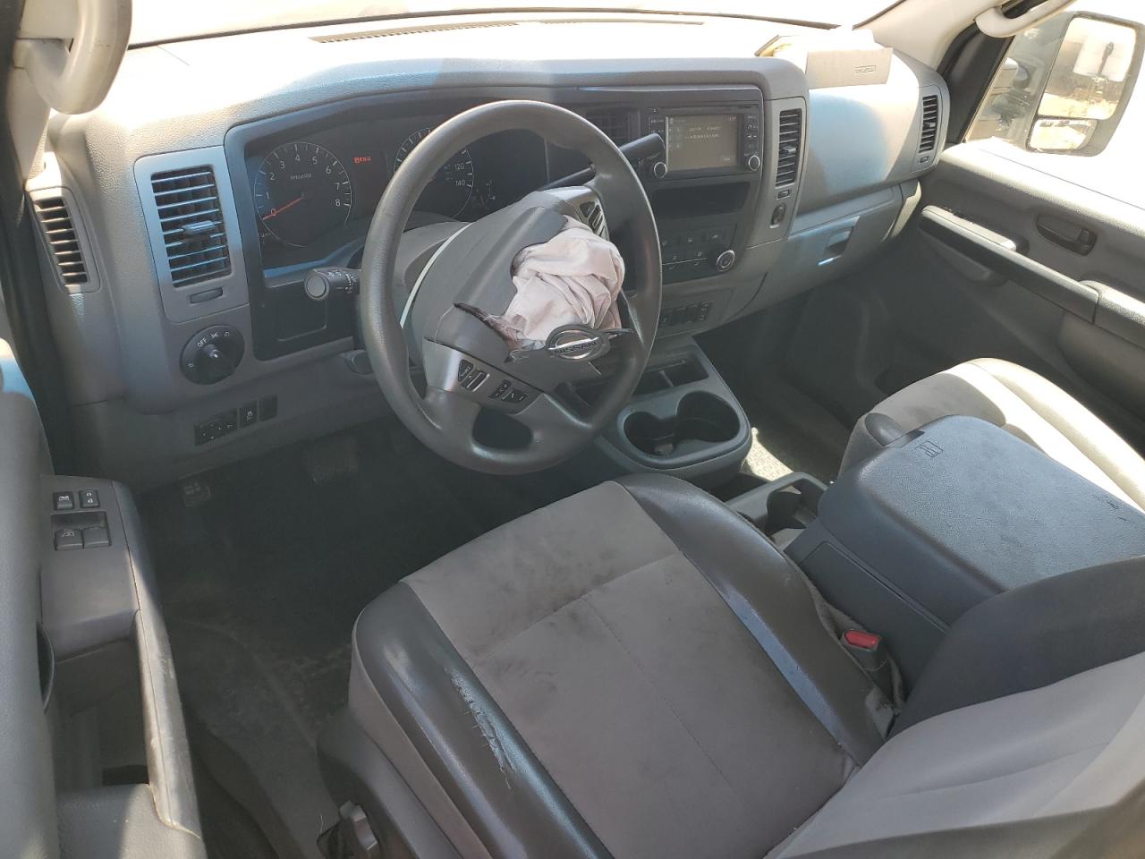 1n6af0ky8fn808482 1N6AF0KY8FN808482 2015 Nissan Nv 2500