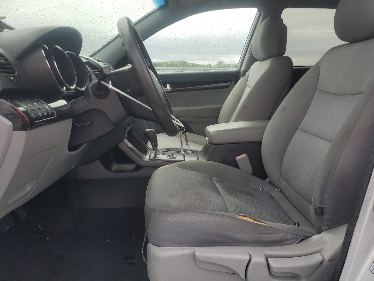 2012 Kia Sorento Base VIN: 5XYKTCA67CG266585 Lot: 63382985