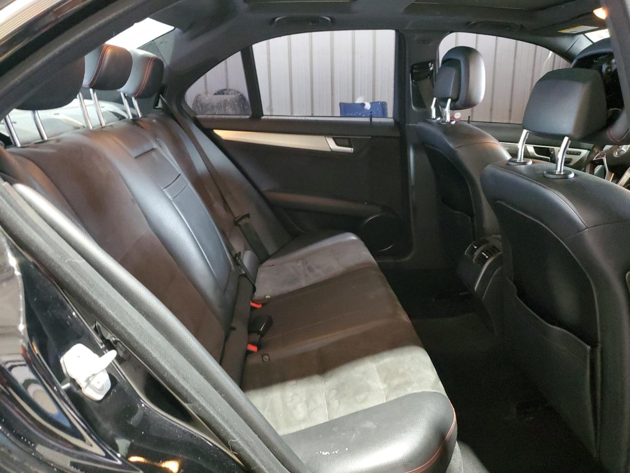 2013 Mercedes-Benz C 300 4Matic VIN: WDDGF8ABXDG082799 Lot: 64816985