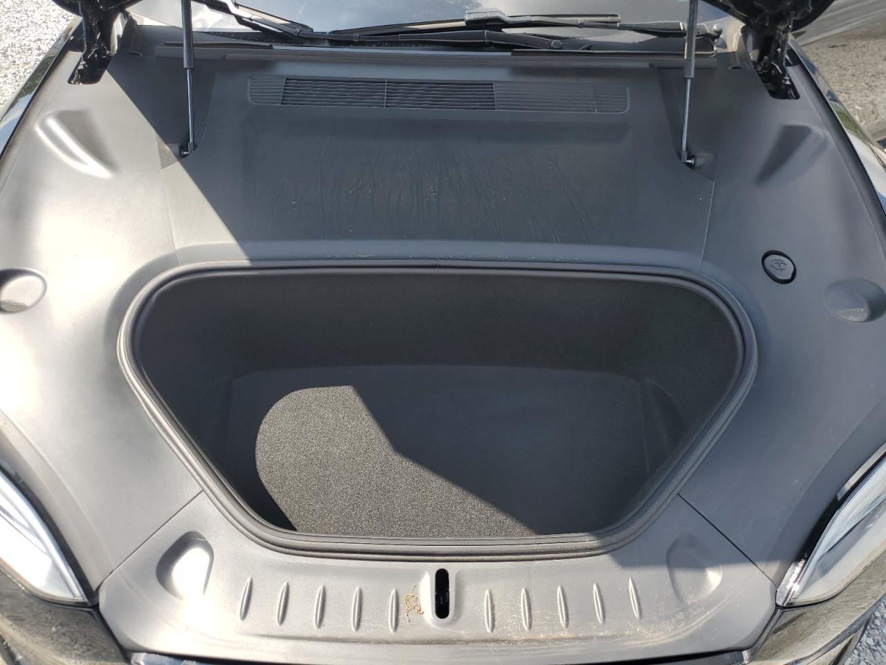 2023 Tesla Model S VIN: 5YJSA1E53PF522648 Lot: 68481295