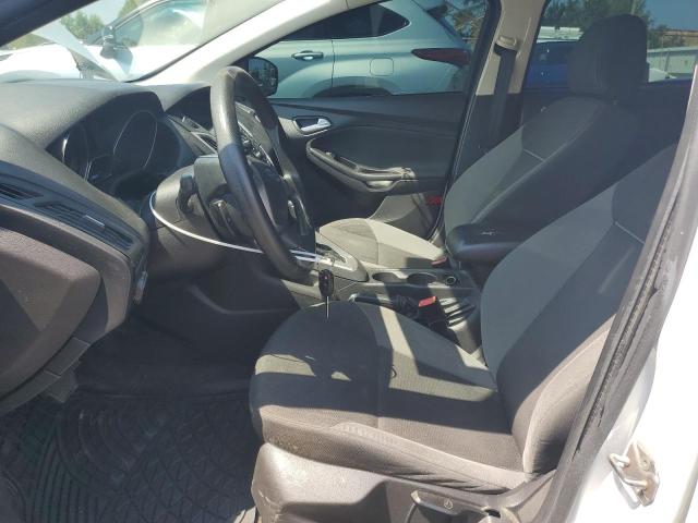  FORD FOCUS 2013 Biały