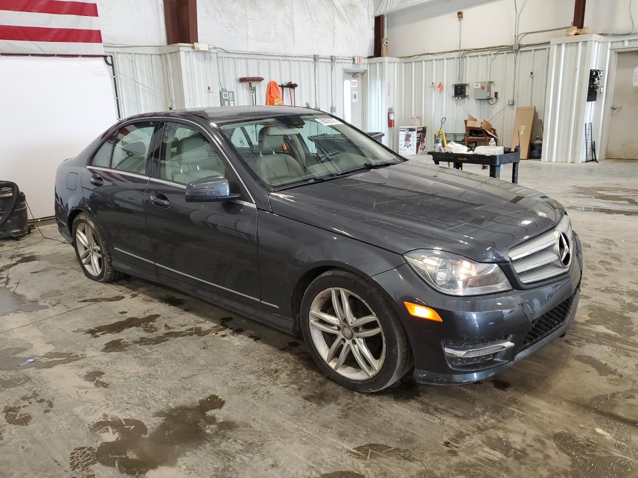 2013 Mercedes-Benz C 250 VIN: WDDGF4HB7DR292456 Lot: 66205575