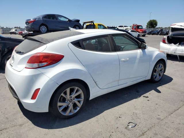 HYUNDAI VELOSTER 2016 Biały