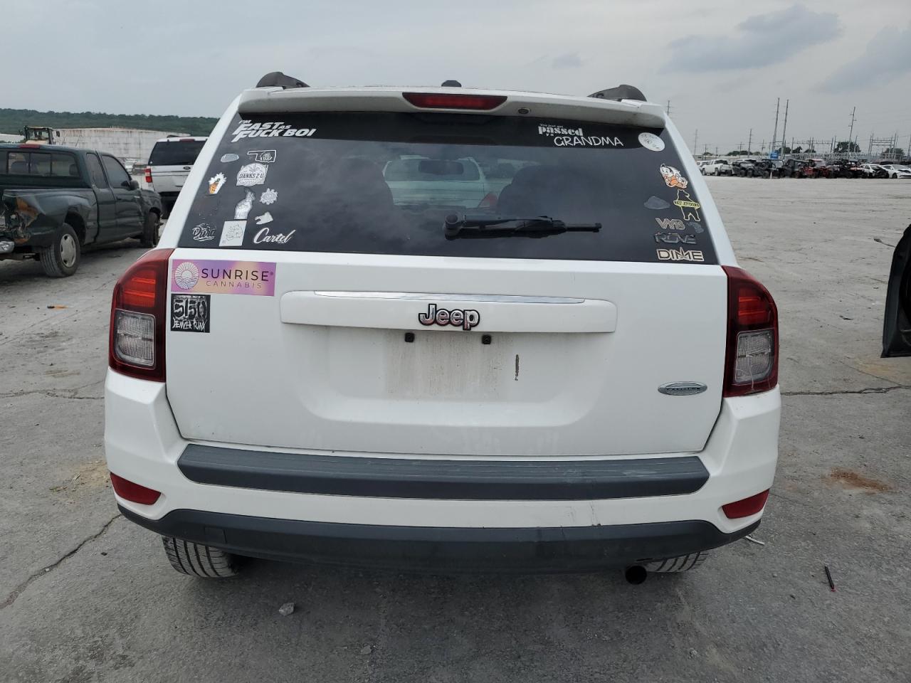 2016 Jeep Compass Latitude VIN: 1C4NJCEA0GD636443 Lot: 65292325