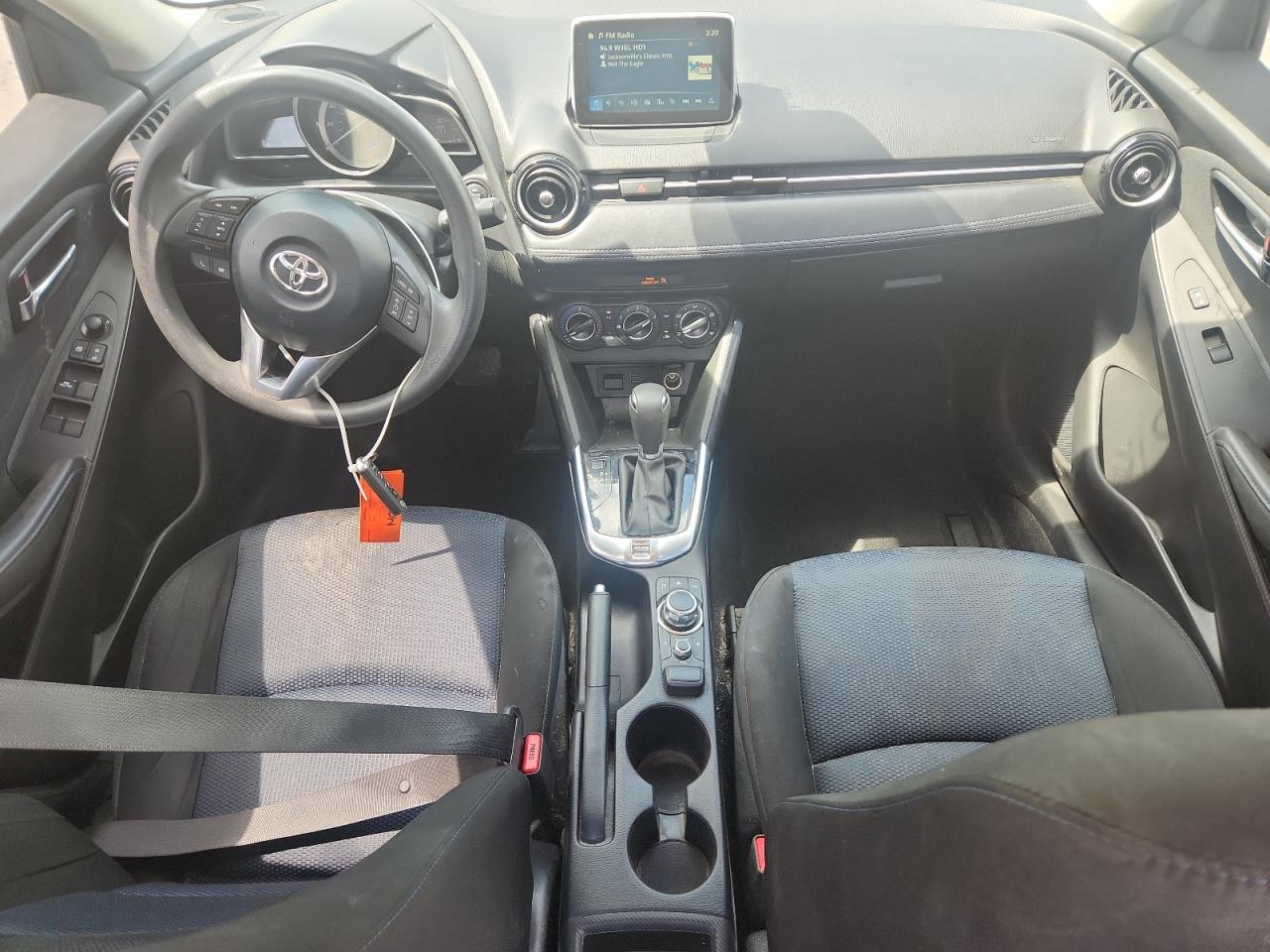 2018 Toyota Yaris Ia VIN: 3MYDLBYV1JY327875 Lot: 64931555