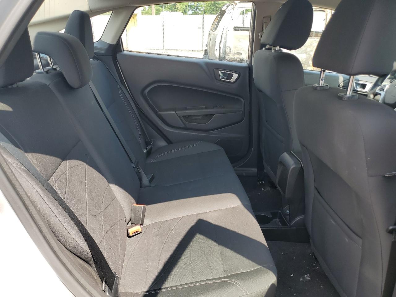 2015 Ford Fiesta Se VIN: 3FADP4BJ2FM222948 Lot: 65019445