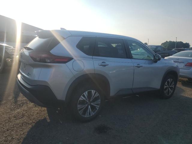  NISSAN ROGUE 2022 Srebrny