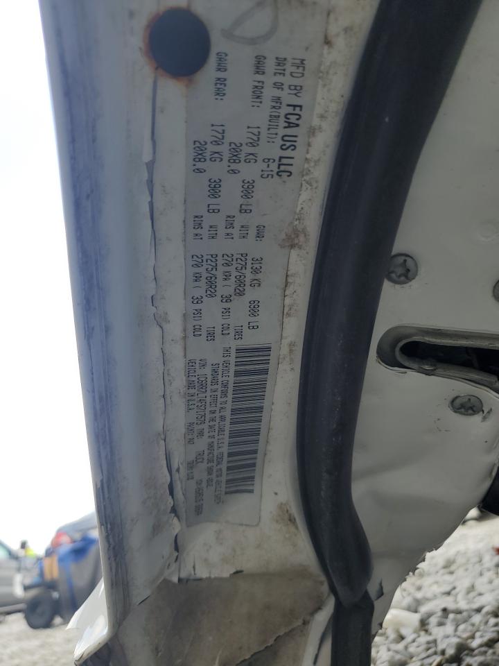 1C6RR7LT4FS717579 2015 Ram 1500 Slt