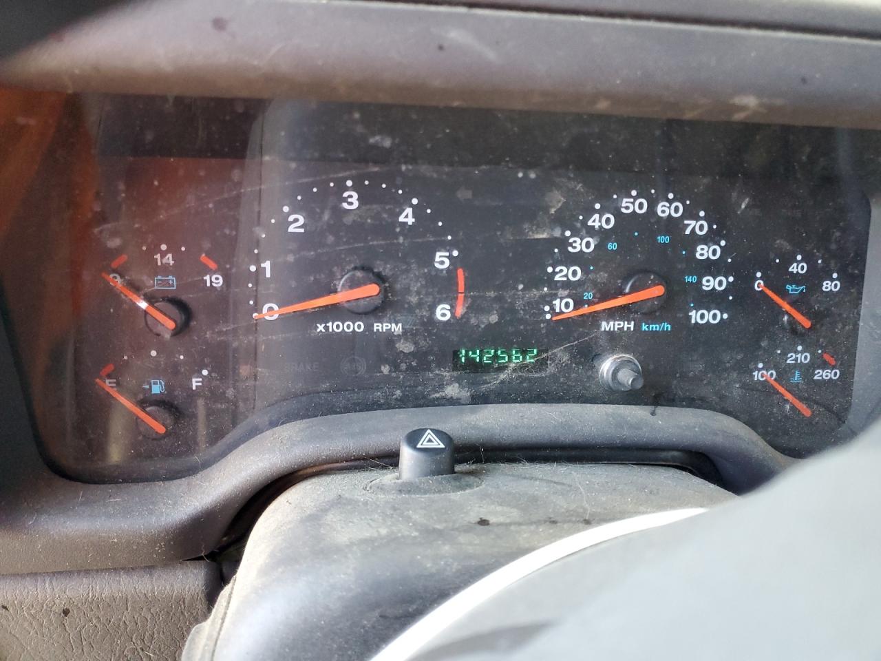 2001 Jeep Wrangler / Tj Sport VIN: 1J4FA49S11P375496 Lot: 66040025