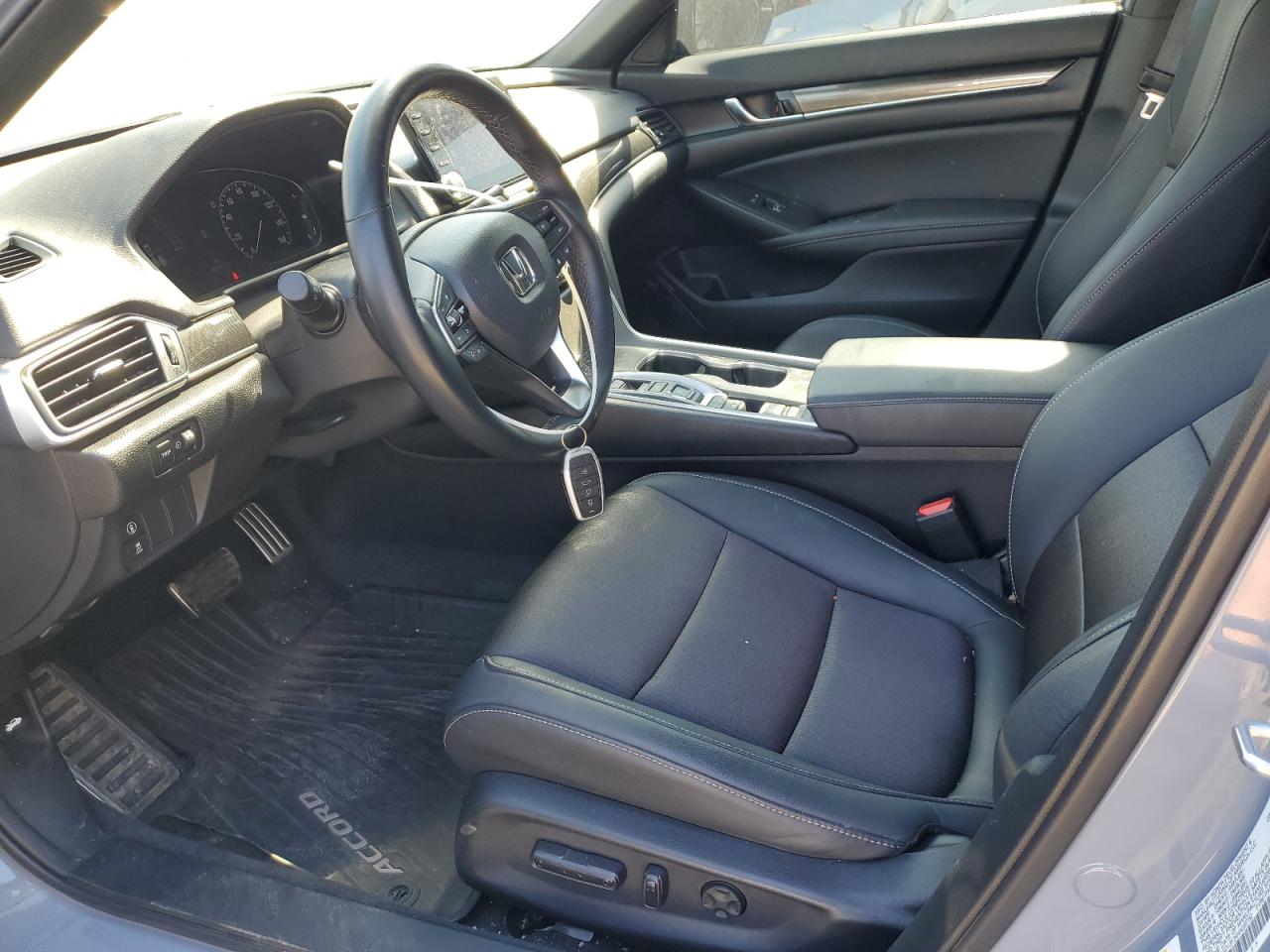 1HGCV3F24NA035782 2022 Honda Accord Hybrid Sport