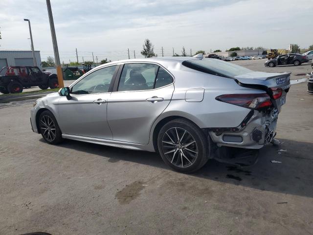  TOYOTA CAMRY 2022 Srebrny