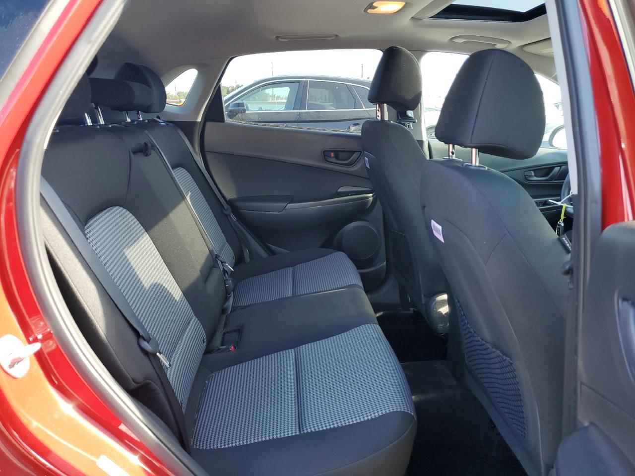 km8k62aa3ku249717 KM8K62AA3KU249717 2019 Hyundai Kona Sel