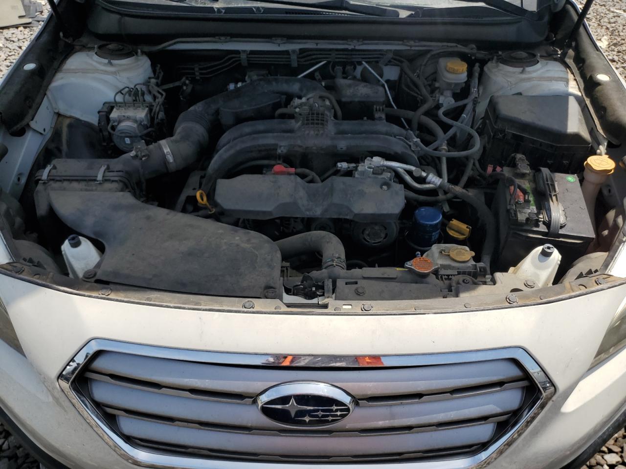 2015 Subaru Outback 2.5I Limited VIN: 4S4BSANC3F3284173 Lot: 63100035