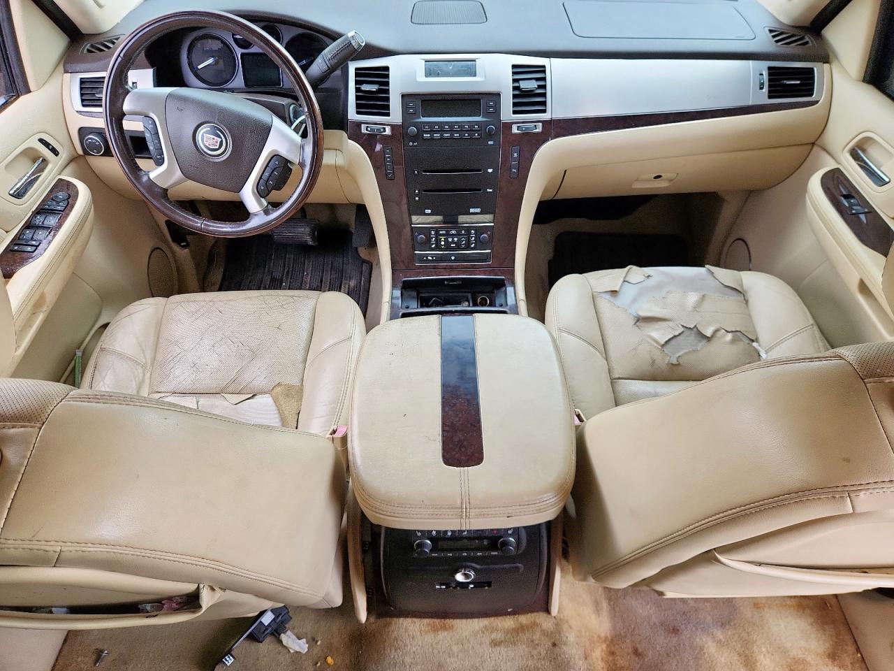 2007 Cadillac Escalade Luxury VIN: 1GYFK63887R314407 Lot: 64865435