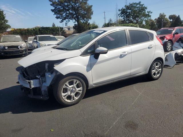 FORD FIESTA 2014 Biały