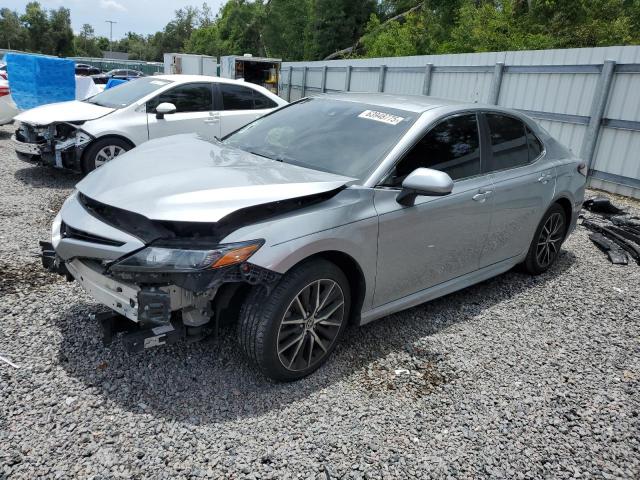  TOYOTA CAMRY 2021 Srebrny