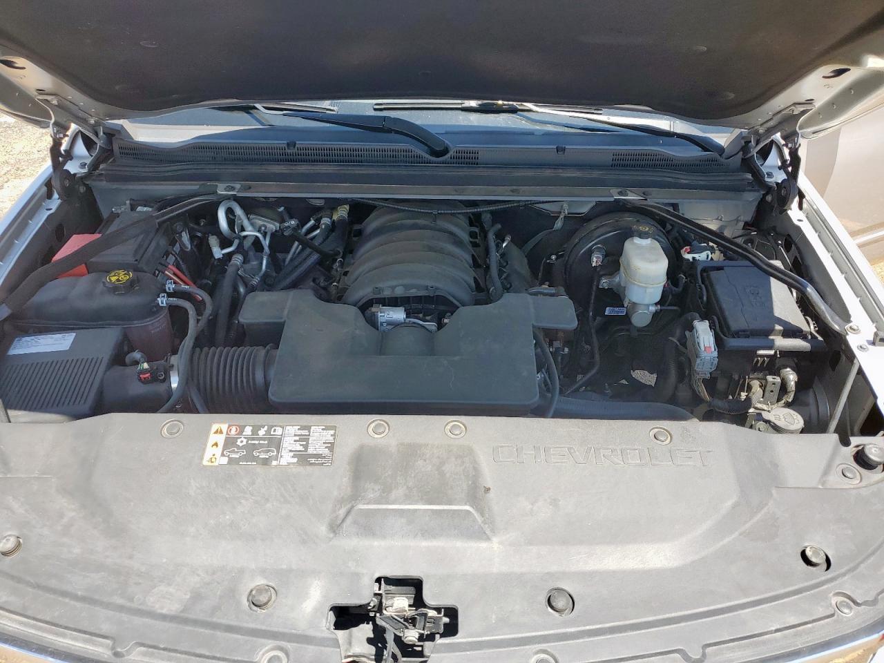1gnscgkc7kr314122 1GNSCGKC7KR314122 2019 Chevrolet Suburban C1500 Ls