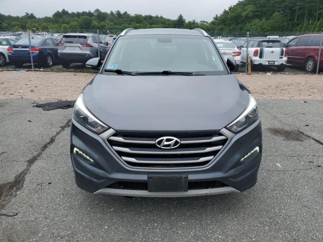  HYUNDAI TUCSON 2018 Серый