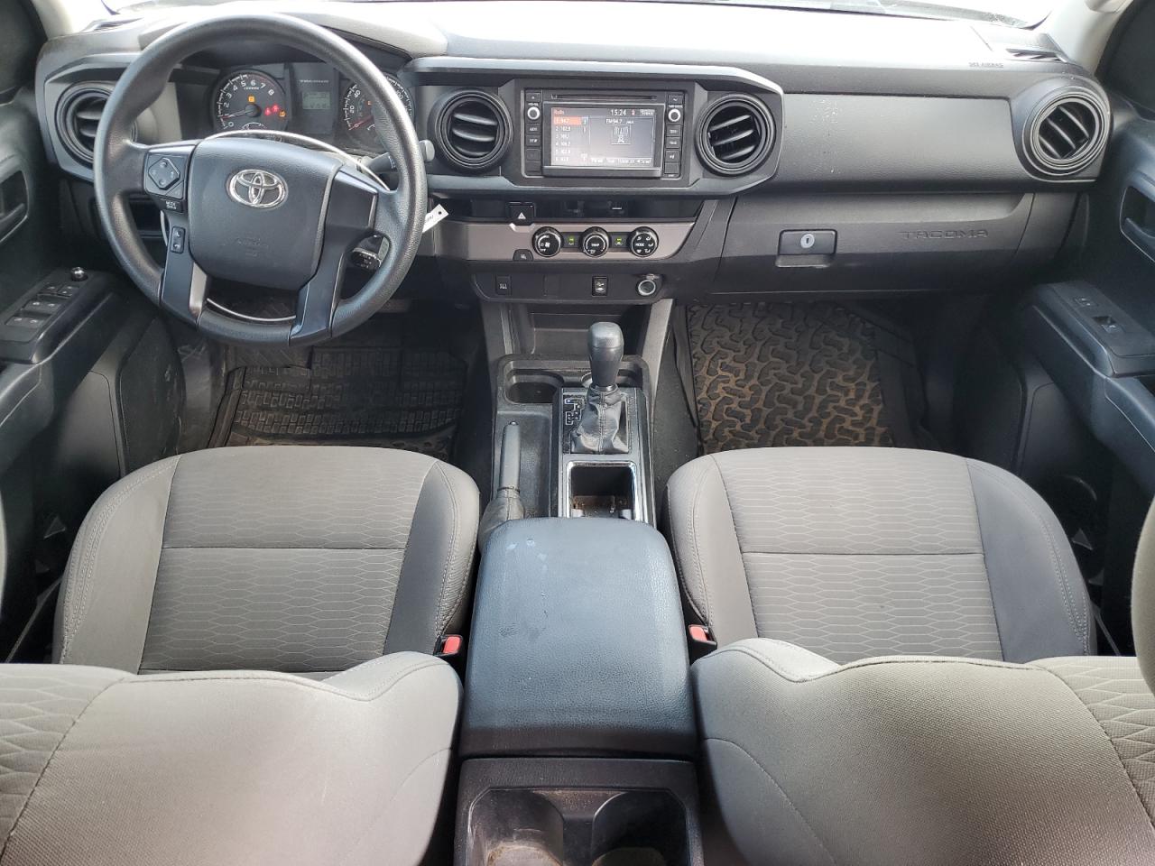 2017 Toyota Tacoma Double Cab VIN: 5TFAX5GN2HX077888 Lot: 63988485