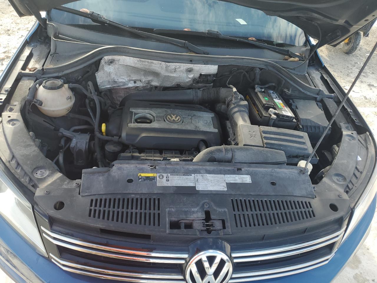 2018 Volkswagen Tiguan Limited VIN: WVGAV7AX5JK001110 Lot: 64971295