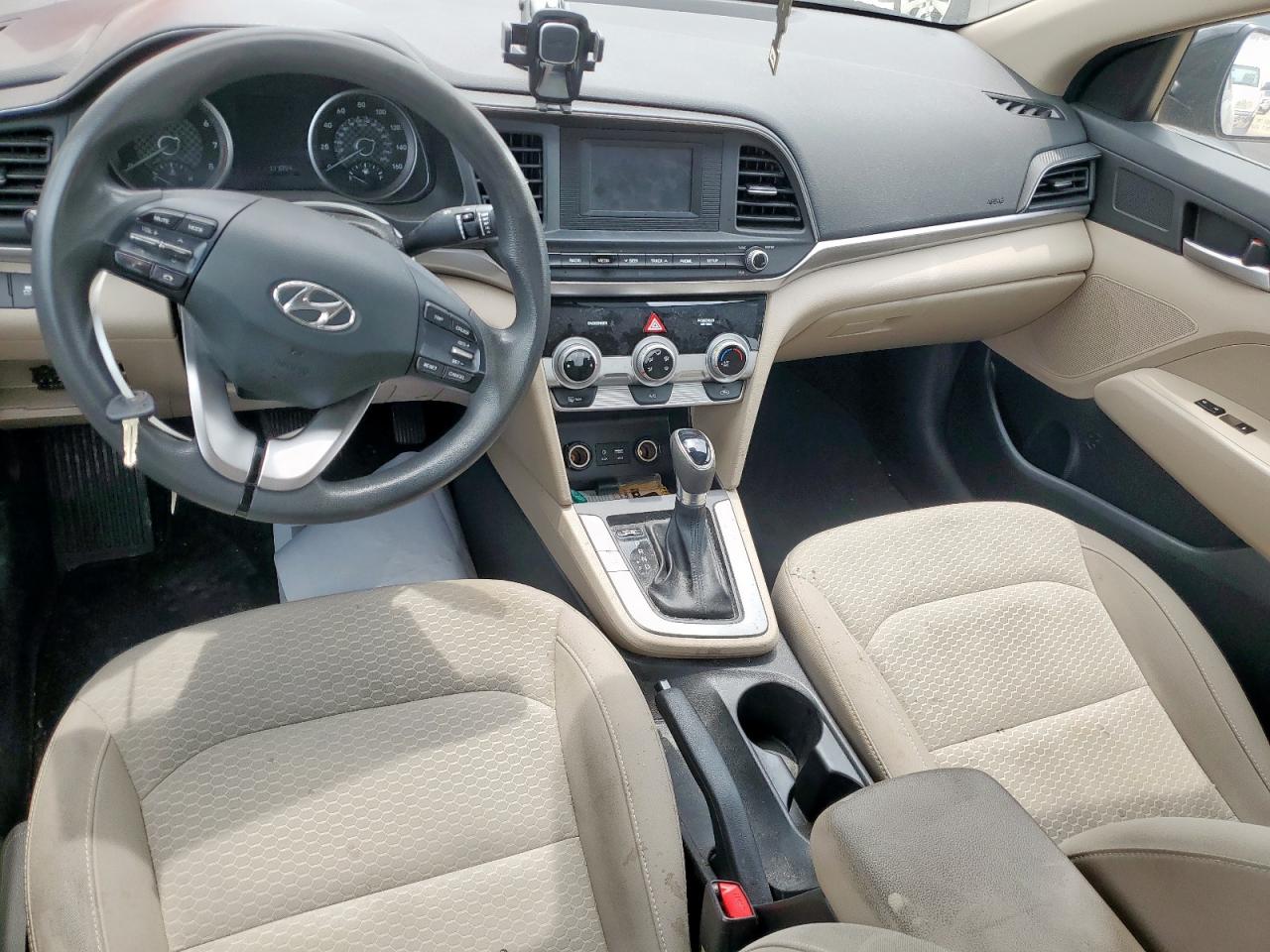2019 Hyundai Elantra Se VIN: KMHD74LF5KU754765 Lot: 64448585