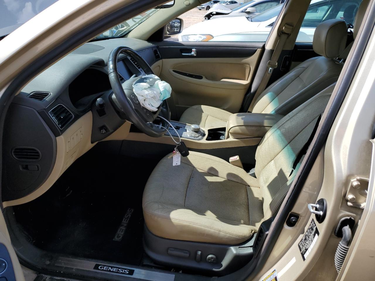 2010 Hyundai Genesis 4.6L VIN: KMHGC4DF5AU110947 Lot: 63493785