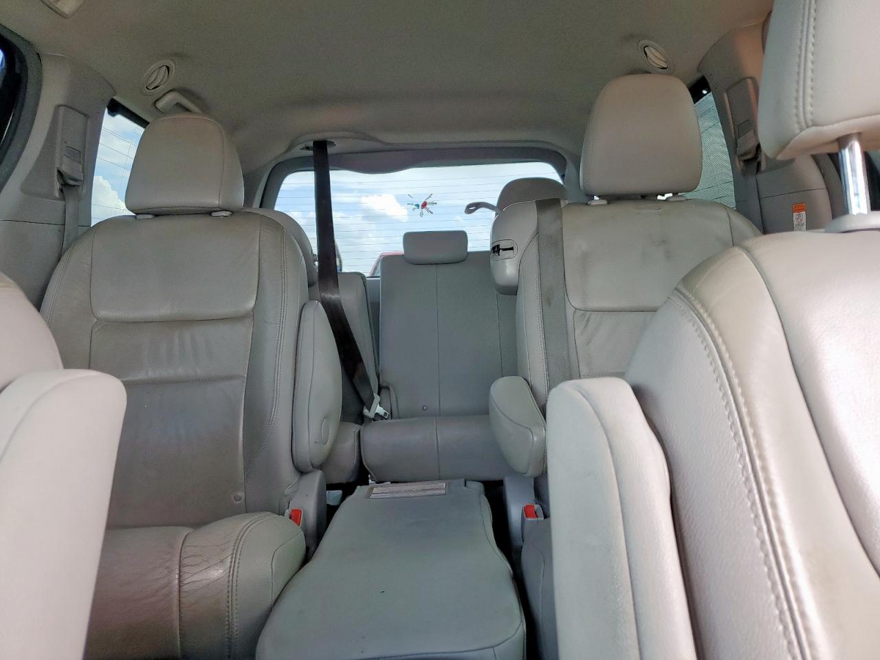 2015 Toyota Sienna Xle VIN: 5TDYK3DC4FS668957 Lot: 63102645