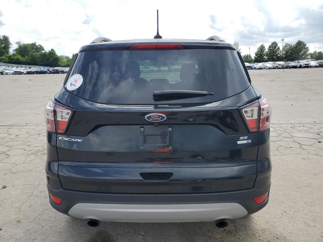 2018 Ford Escape Se VIN: 1FMCU9GD2JUB24887 Lot: 64728165