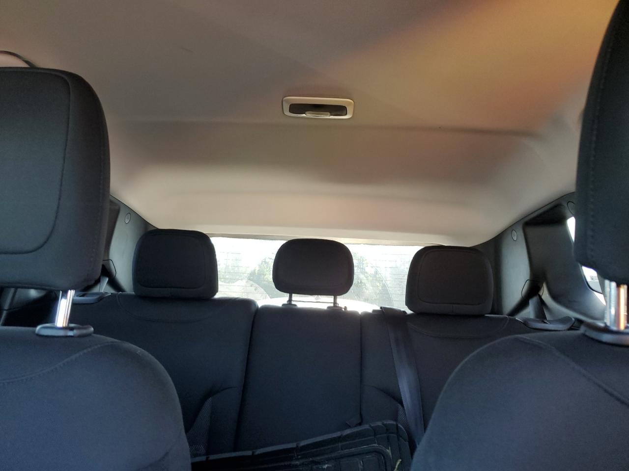 2015 Jeep Renegade Latitude VIN: ZACCJABT2FPB35541 Lot: 63468725