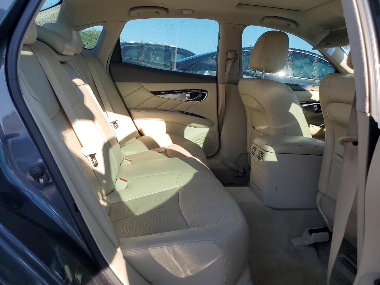 2011 Infiniti M37 VIN: JN1BY1AP8BM322208 Lot: 63571505