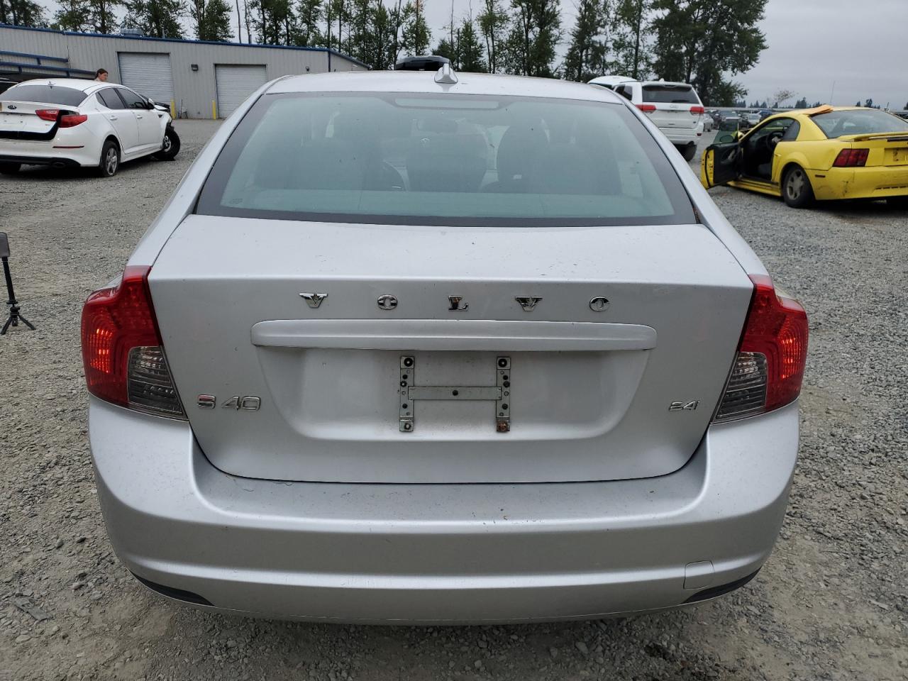 2009 Volvo S40 2.4I VIN: YV1MS390892450023 Lot: 65839935