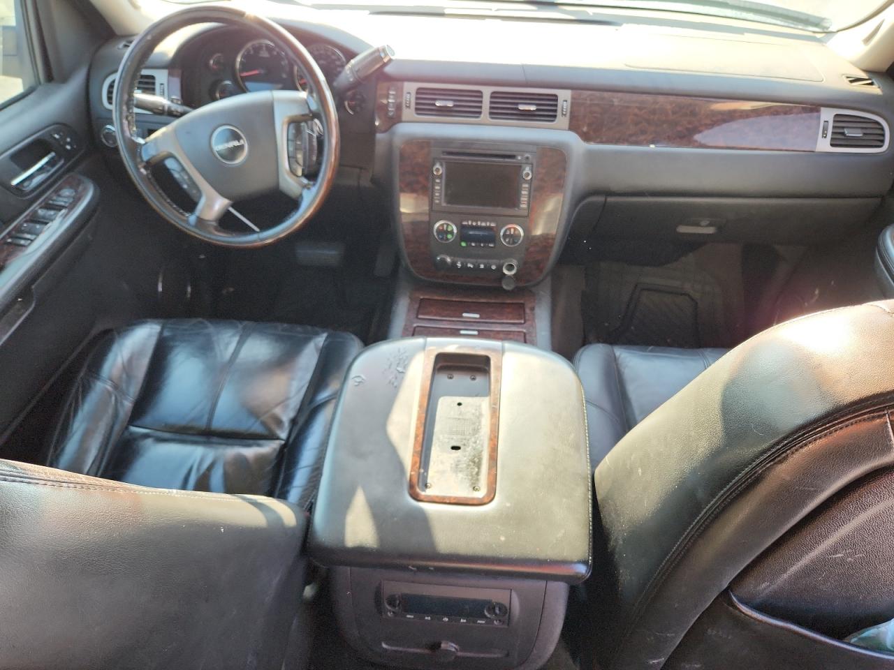 2008 GMC New Sierra K1500 Denali VIN: 2GTEK638981145767 Lot: 64608075