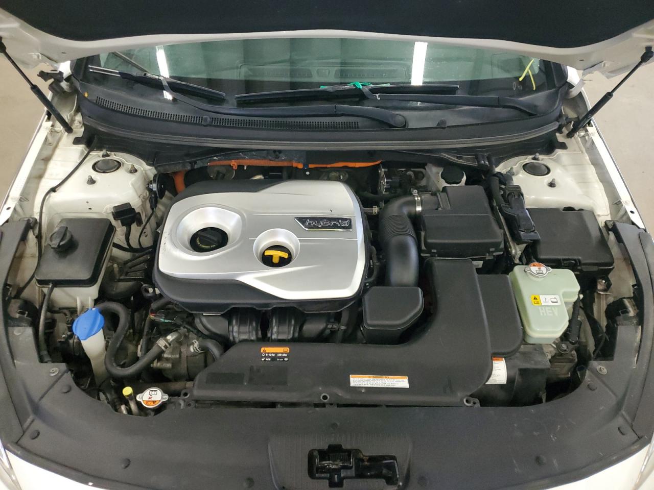 2016 Hyundai Sonata Hybrid VIN: KMHE24L11GA028773 Lot: 65207385