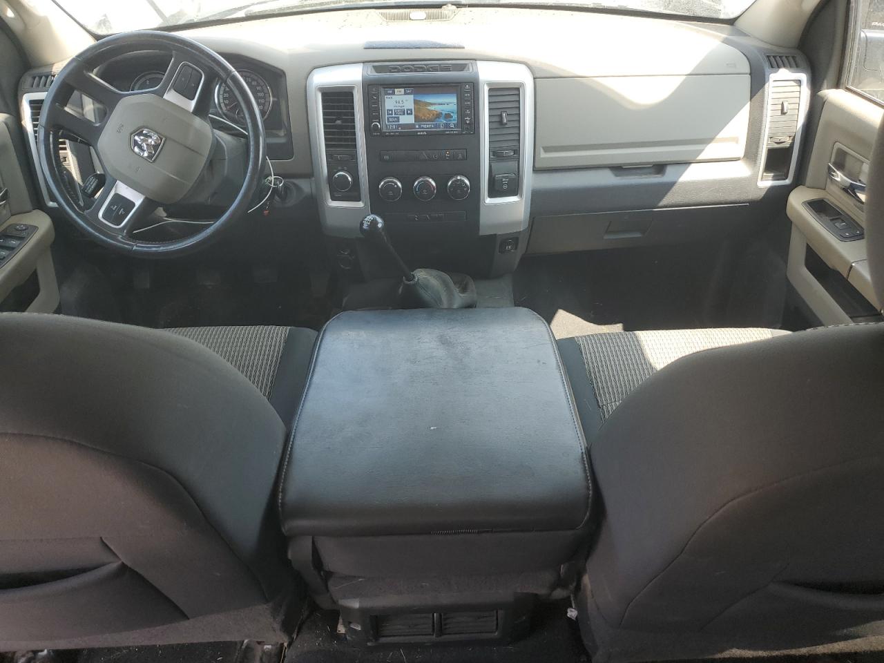 2011 Dodge Ram 2500 VIN: 3D7UT2HL0BG545655 Lot: 64111195