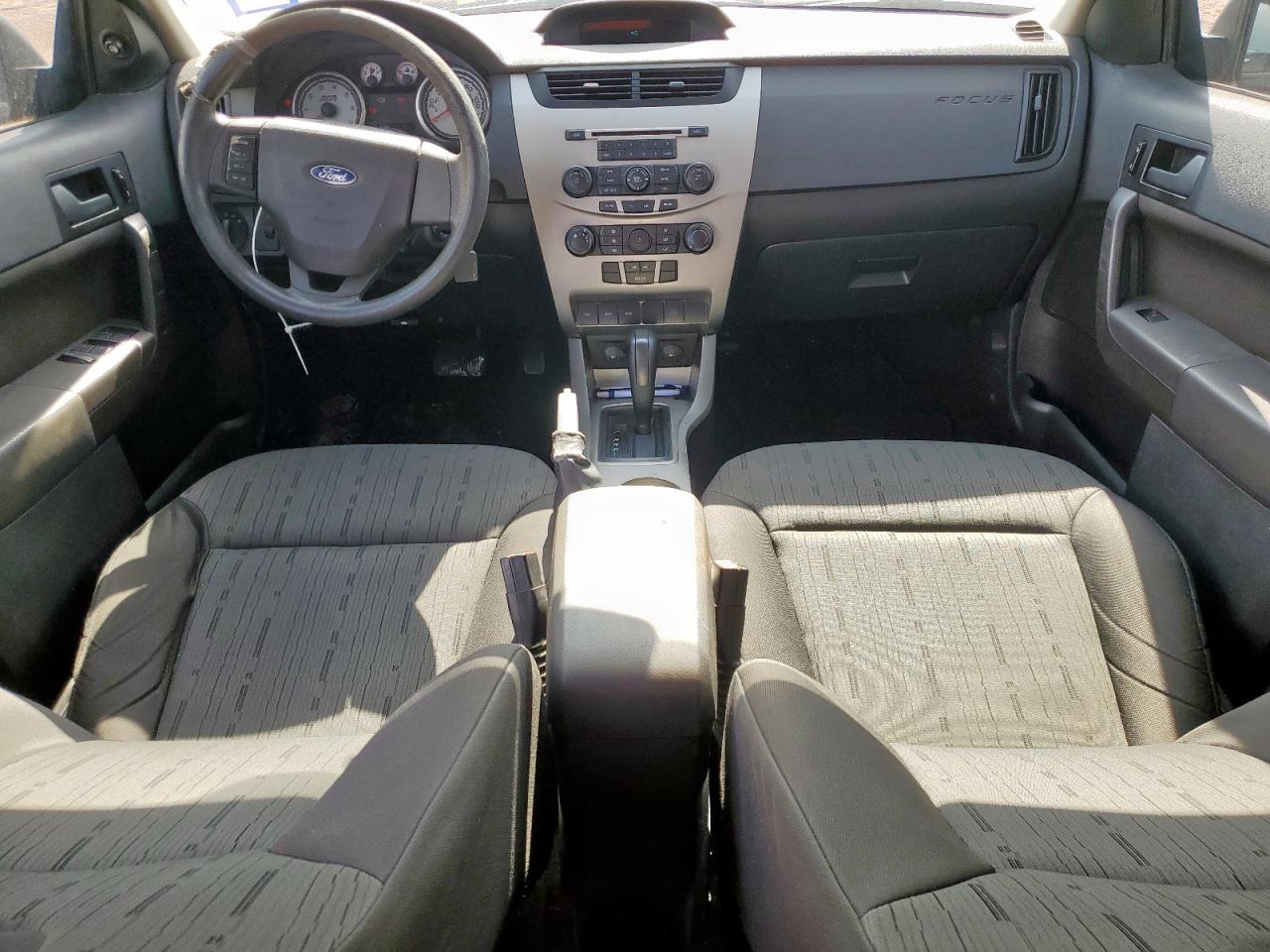 2008 Ford Focus Se VIN: 1FAHP35N58W250109 Lot: 64284555