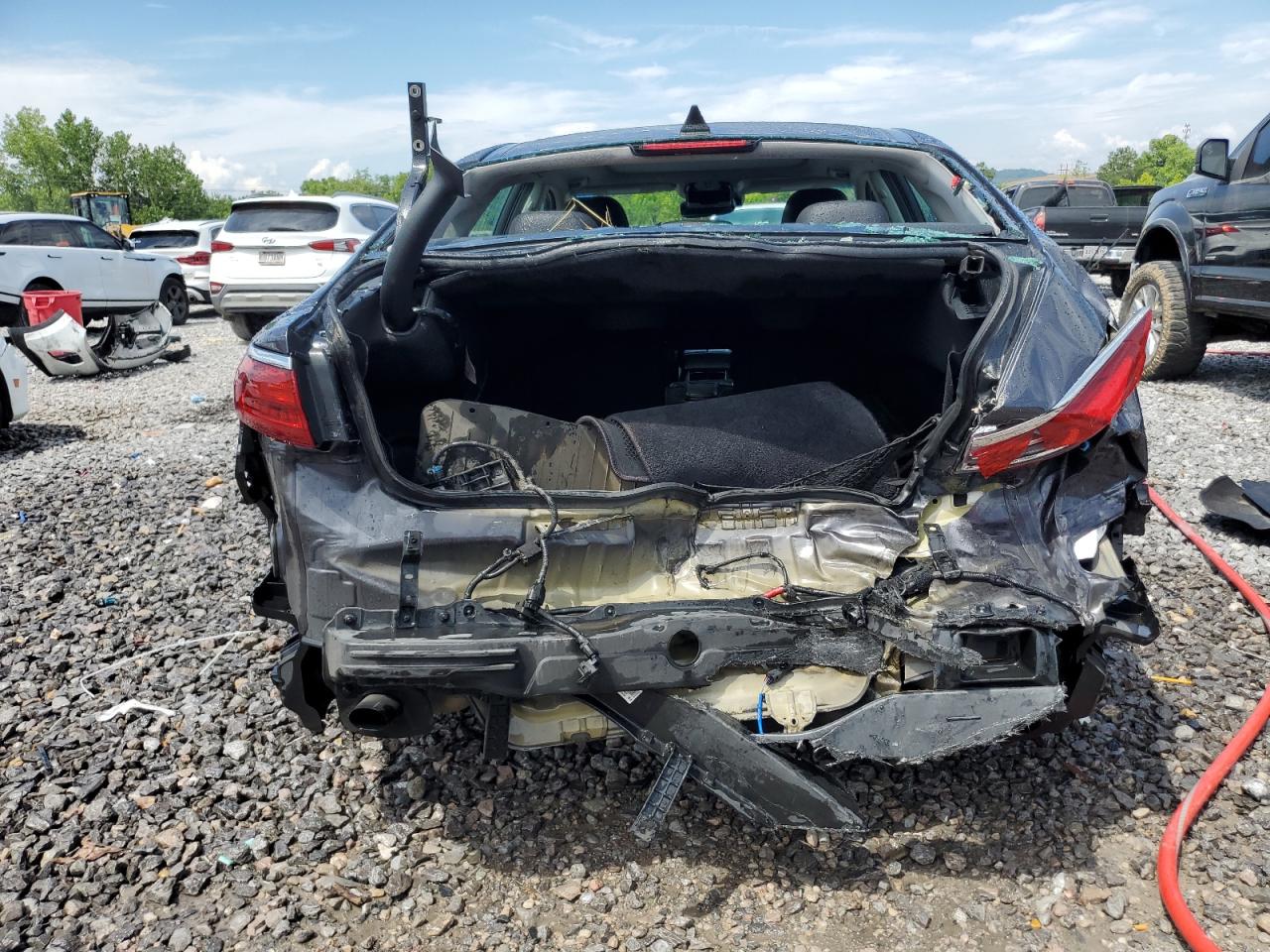 2017 Kia Cadenza Premium VIN: KNALC4J10H5066532 Lot: 63255205