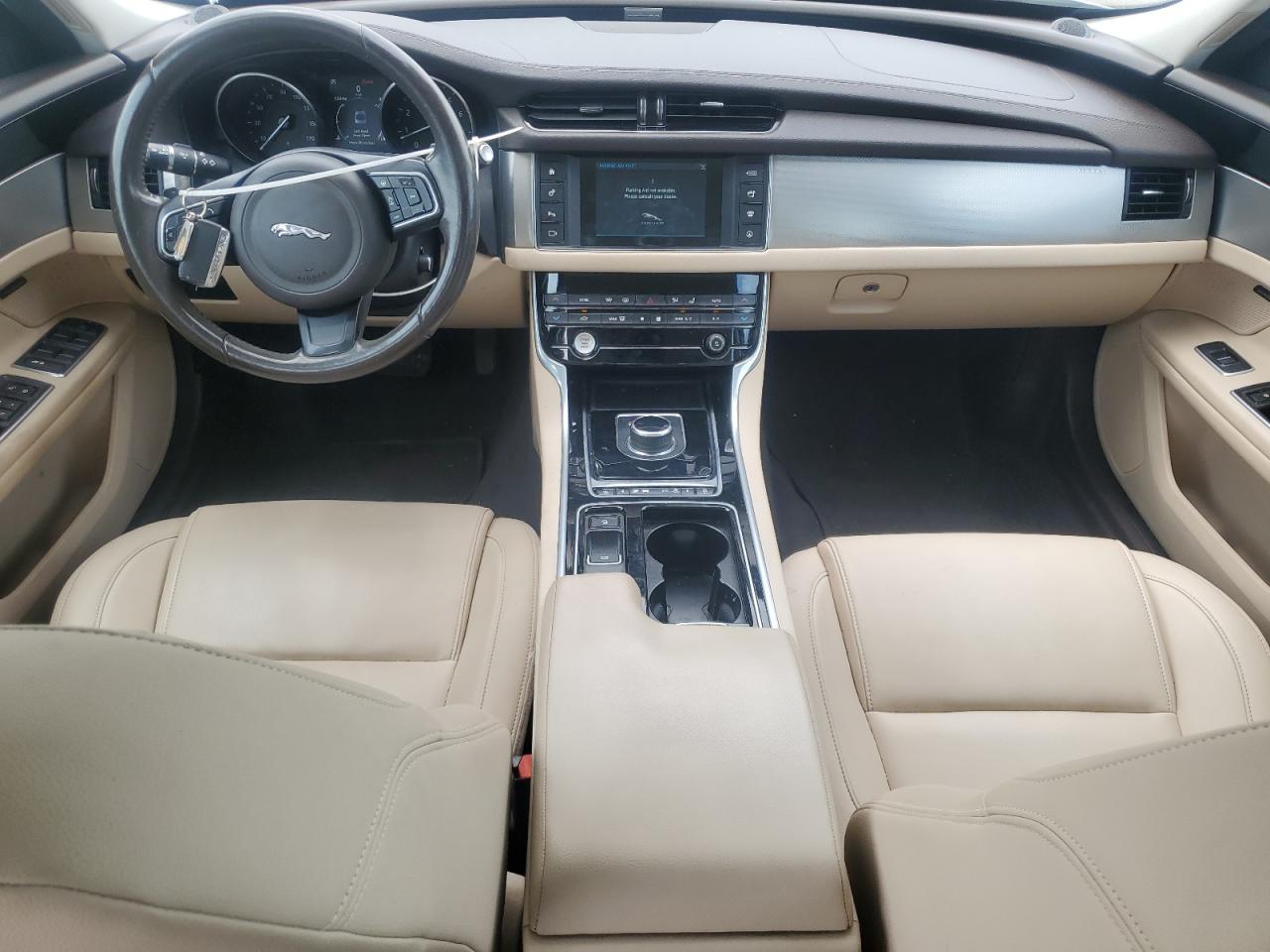 2018 Jaguar Xf Premium VIN: SAJBJ4FX8JCY55502 Lot: 63573375