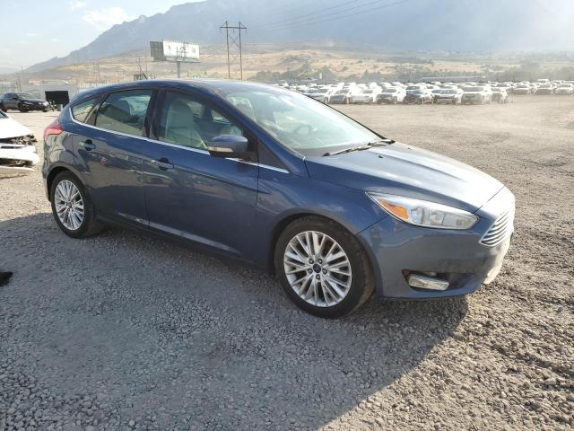  FORD FOCUS 2018 Синий