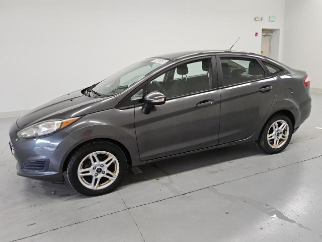 FORD FIESTA 2017 Серый