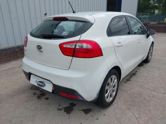 2013 KIA RIO 1
