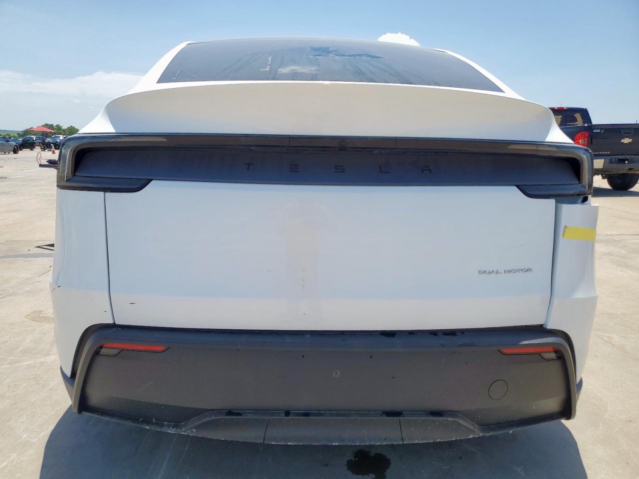 2026 Tesla Model Y VIN: 7SAYGDEE3TA395047 Lot: 65030115
