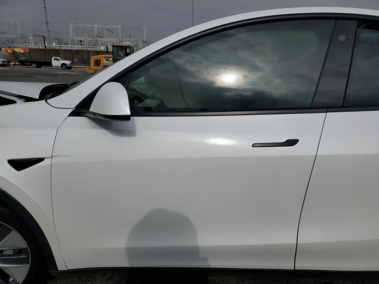 2021 Tesla Model Y VIN: 5YJYGAEE3MF300938 Lot: 63146905