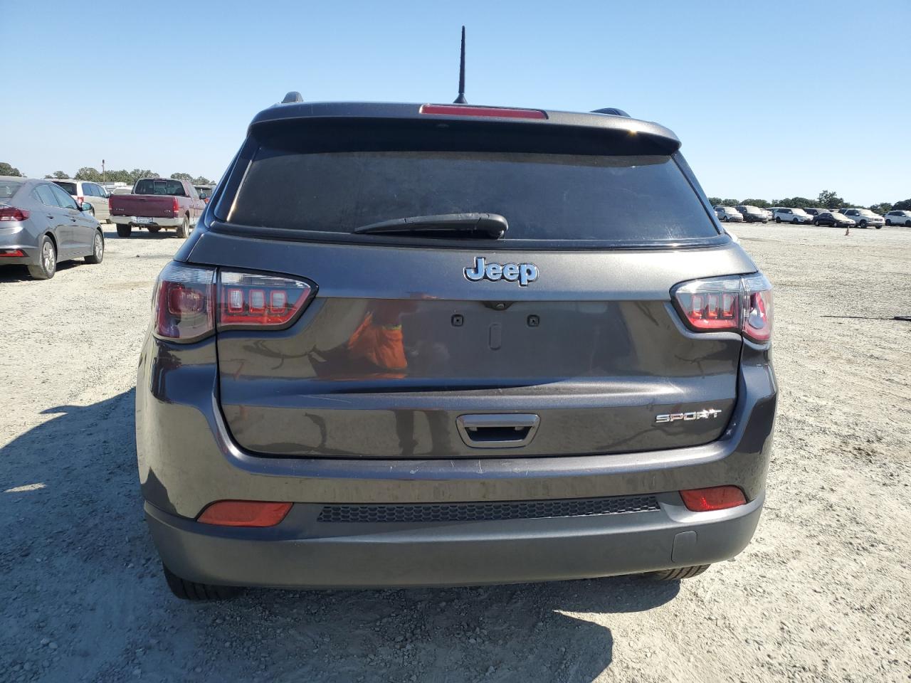 2017 Jeep Compass Sport VIN: 3C4NJCAB4HT629389 Lot: 65081995